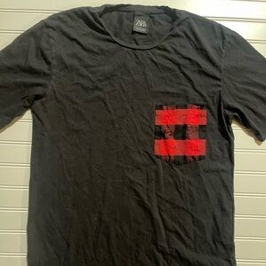 Zara Men's Black Tee with Red Checkered Pocket